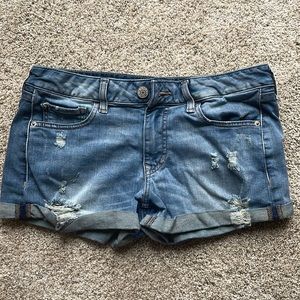 Express jean shorts size 6